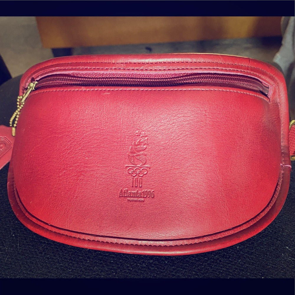 Vintage coach Fannie pack
